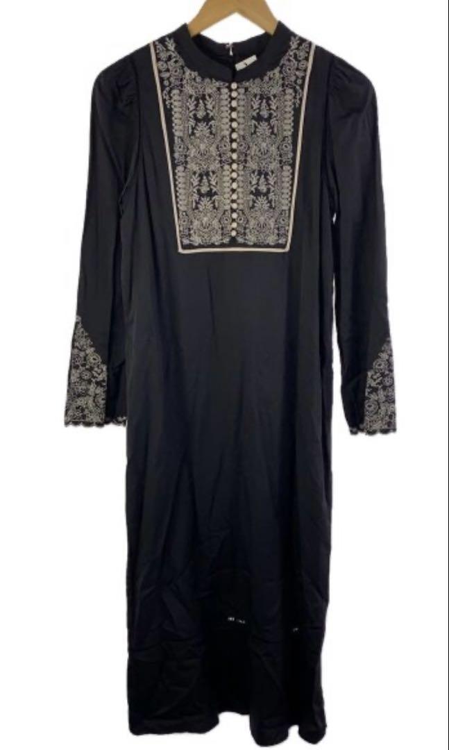 ELFIN EMBROIDERY CAFTAN DRESS
