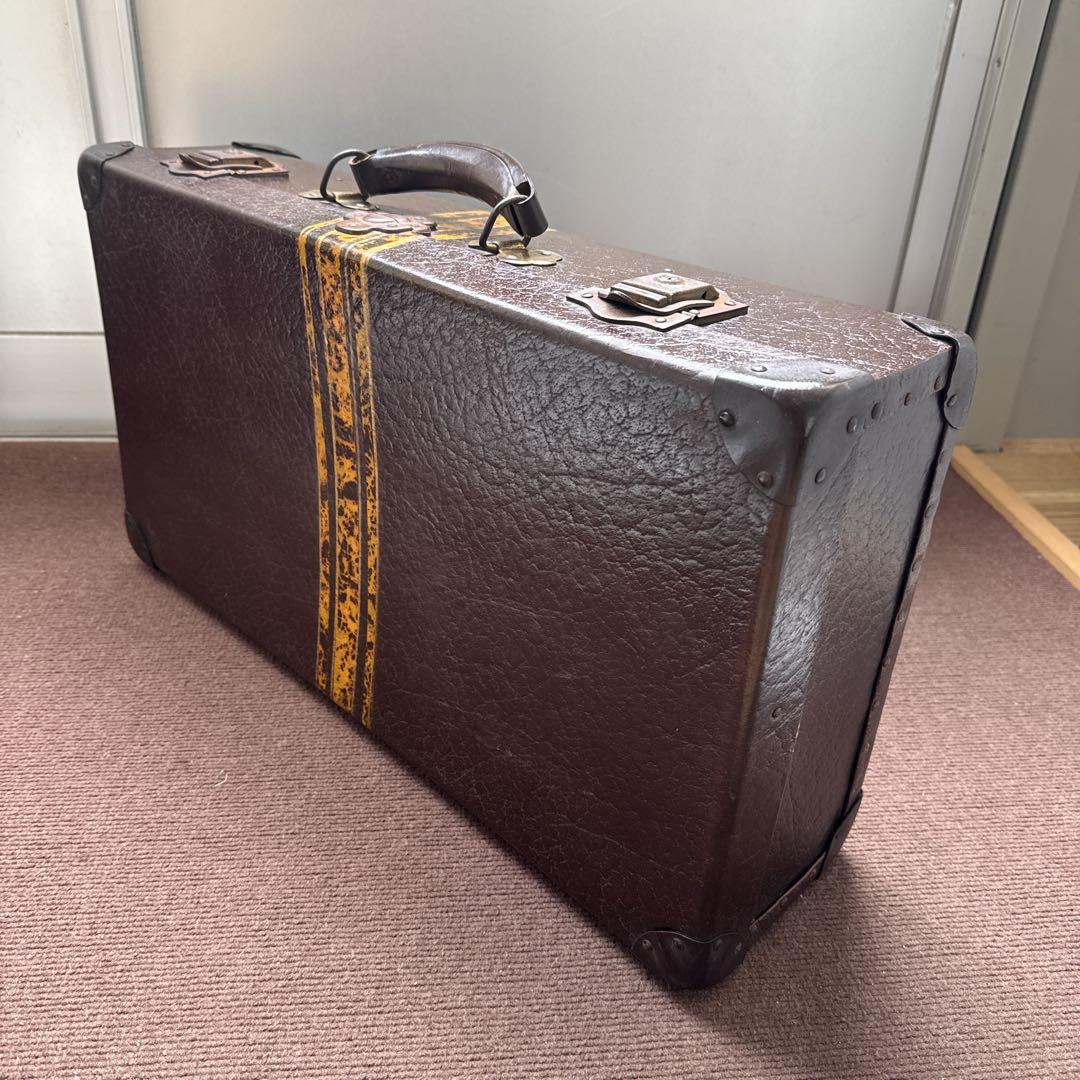 アンティークレザー製　トランクケース　スーツケース　レトロ