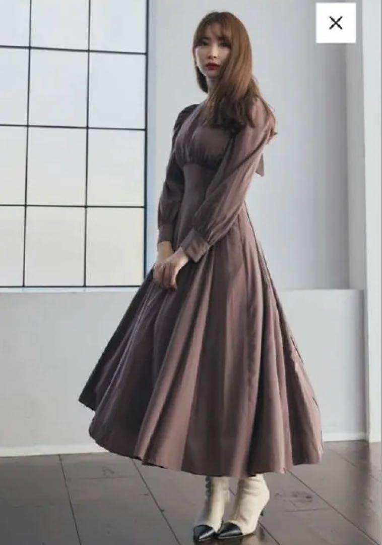 Her lip to Rocco Tie Satin Dress