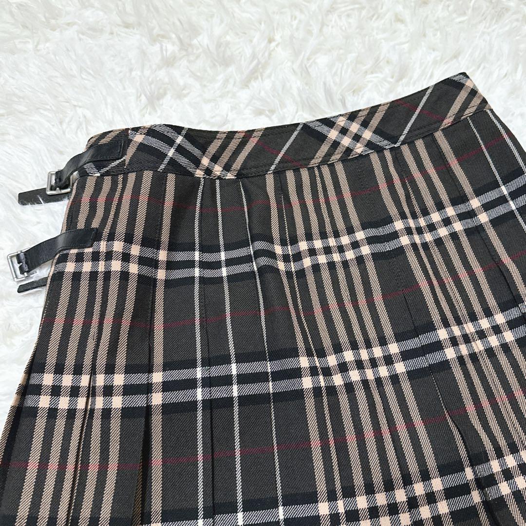 美品✨バーバリー ブルーレーベル プリーツ ラップミニスカート BURBERRY