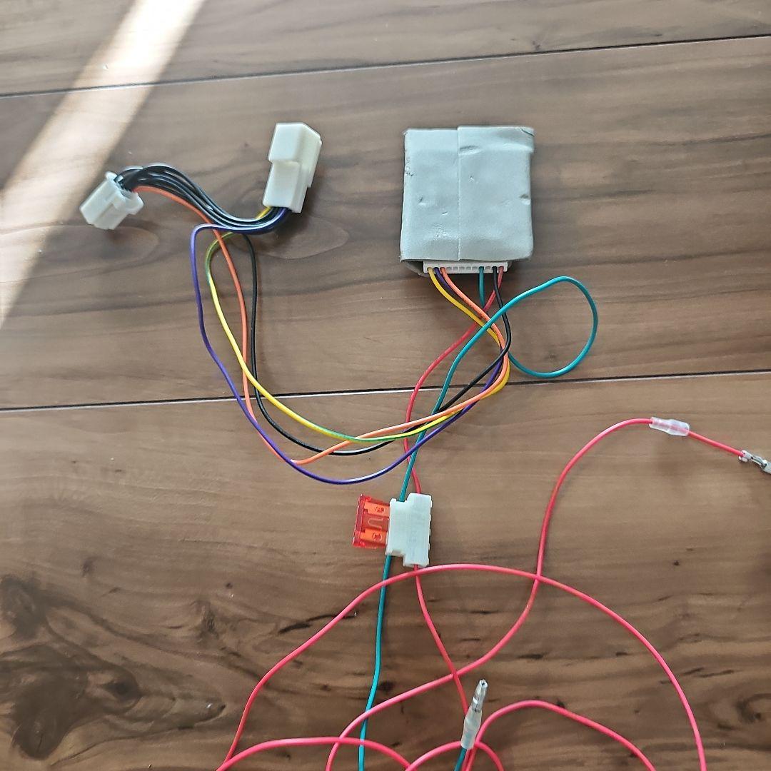 ハイエース パワースライド 予約ロック エンジンかけたままロックやや傷や汚れあり BRIGHTFACE_UK