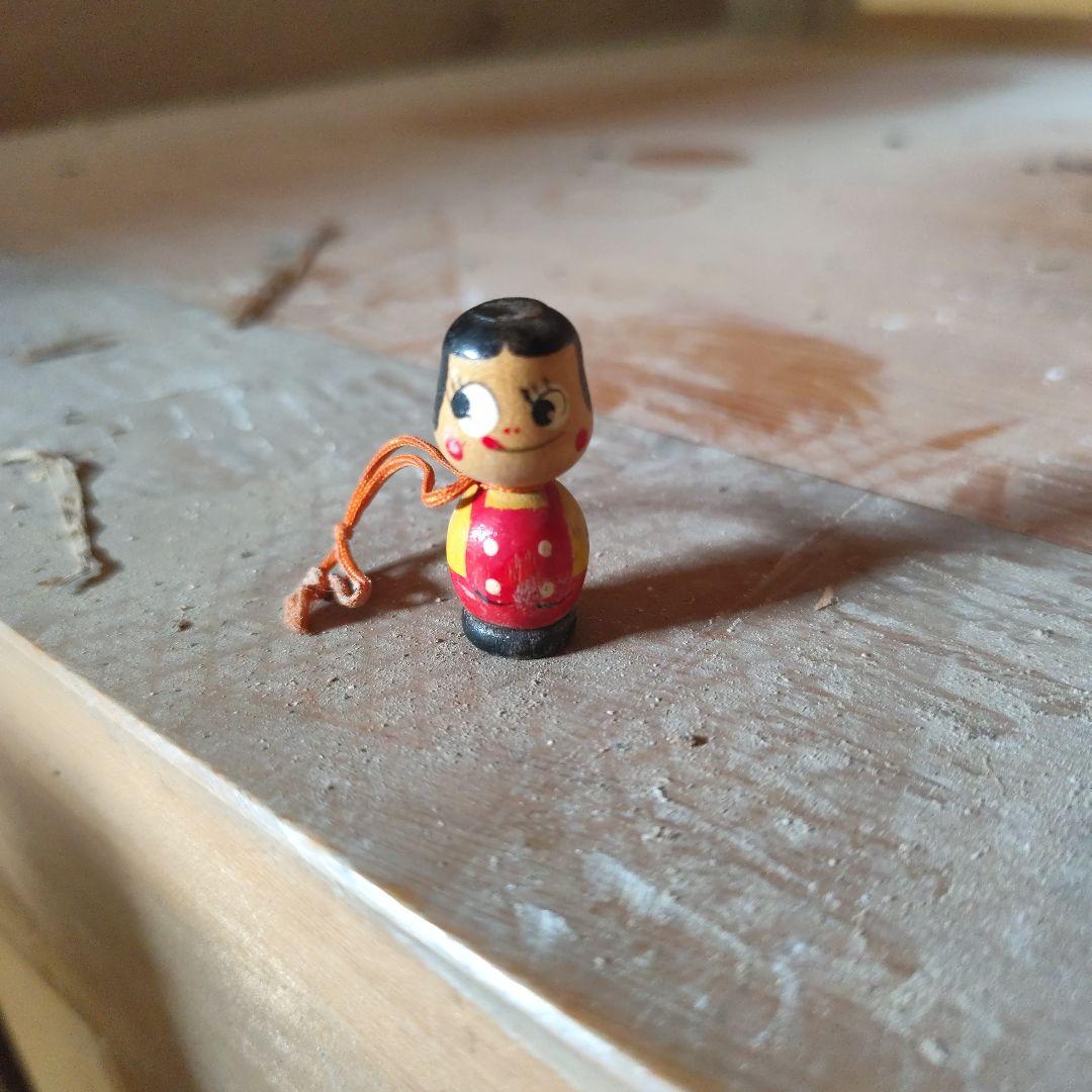 希少！ぺこちゃん木製こけし