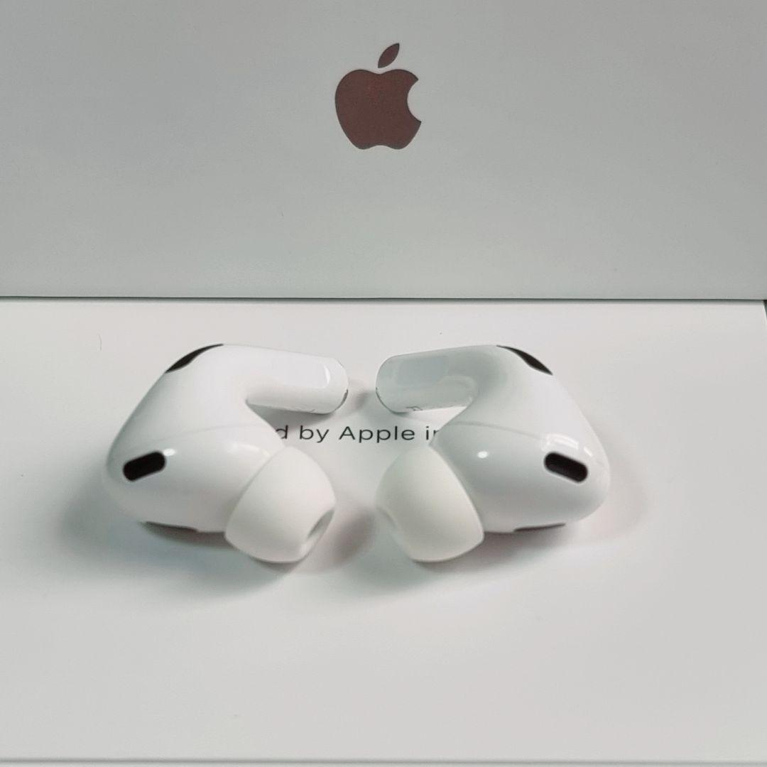 美品 Apple AirPods Pro 第2世代 イヤホンのみ ライトニング