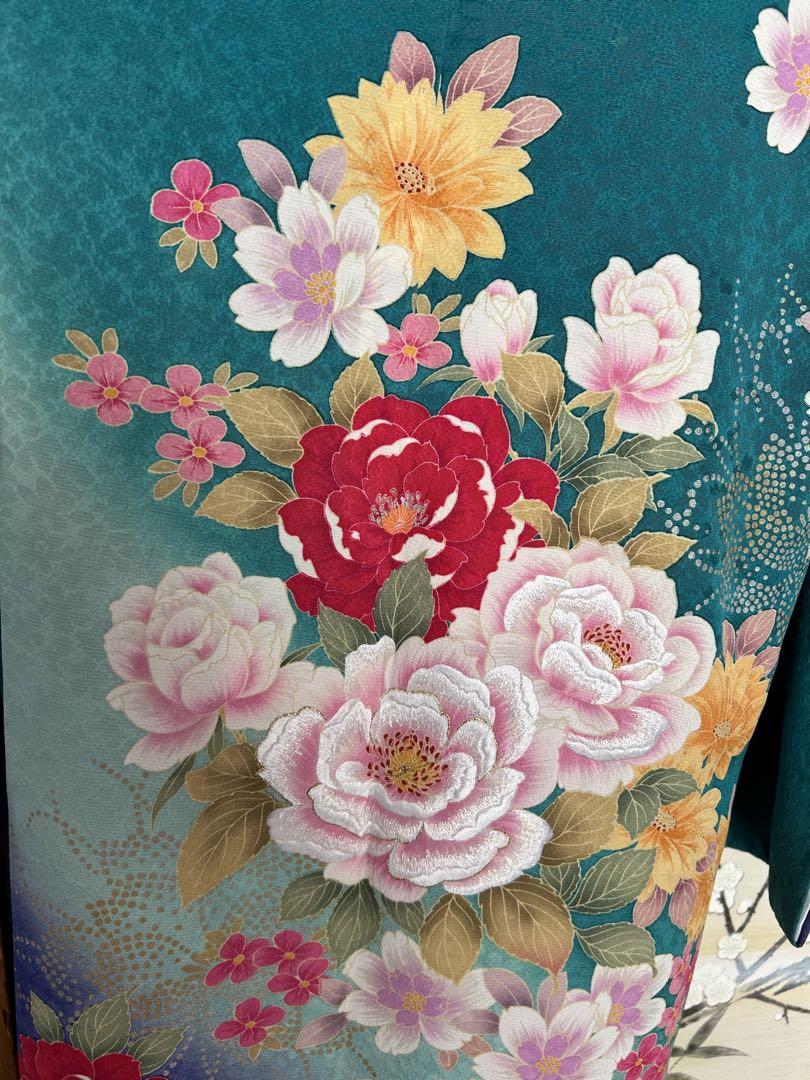 振袖成人式グリーン正絹刺繍