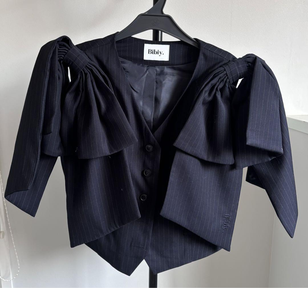 新品試着のみ Bibiy ビビィ DONNA RIBBON VEST&パンツ