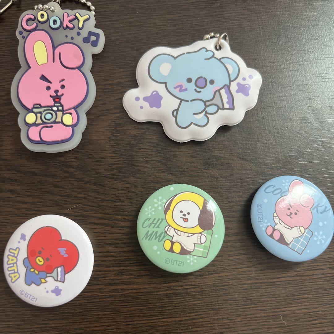 BT21 BTS タイニータン アクキー アクスタ 缶バッジ アクリル