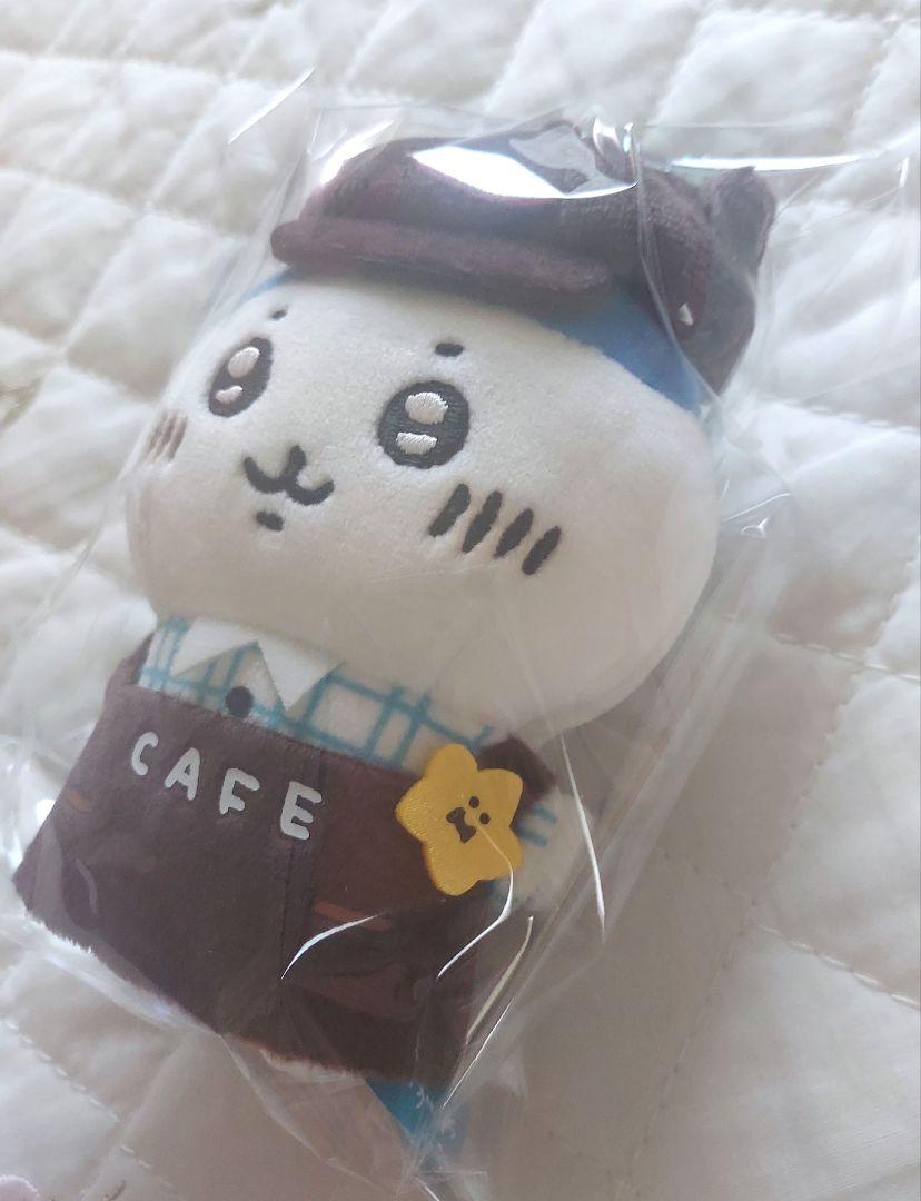 ちいかわ カフェの店員さんマスコット <ハチワレ> ちいかわ カフェの店員さん ハチワレ マスコット