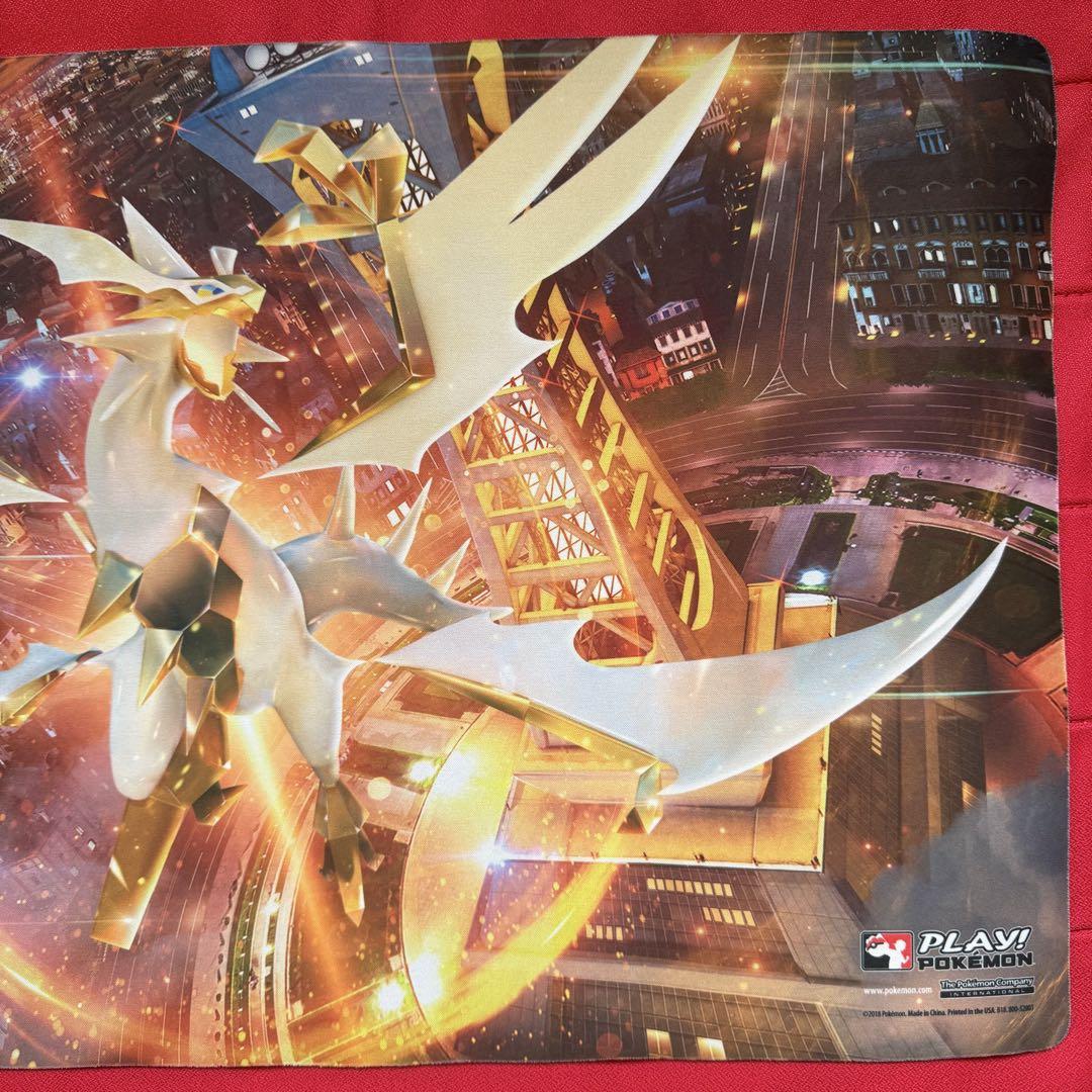 【特価】ウルトラネクロズマ　プレイマット　海外限定