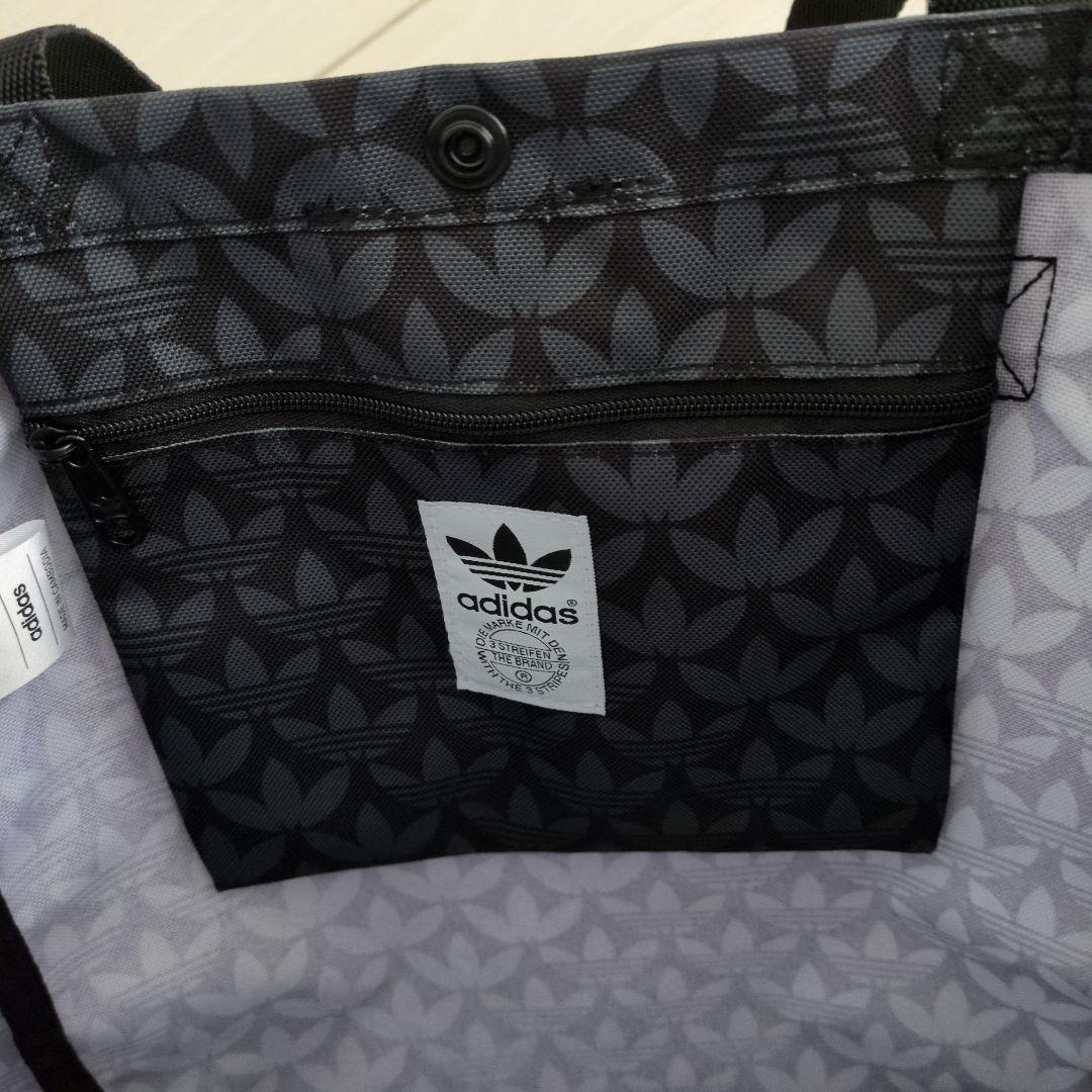 adidas Originals シンプルトートバッグ