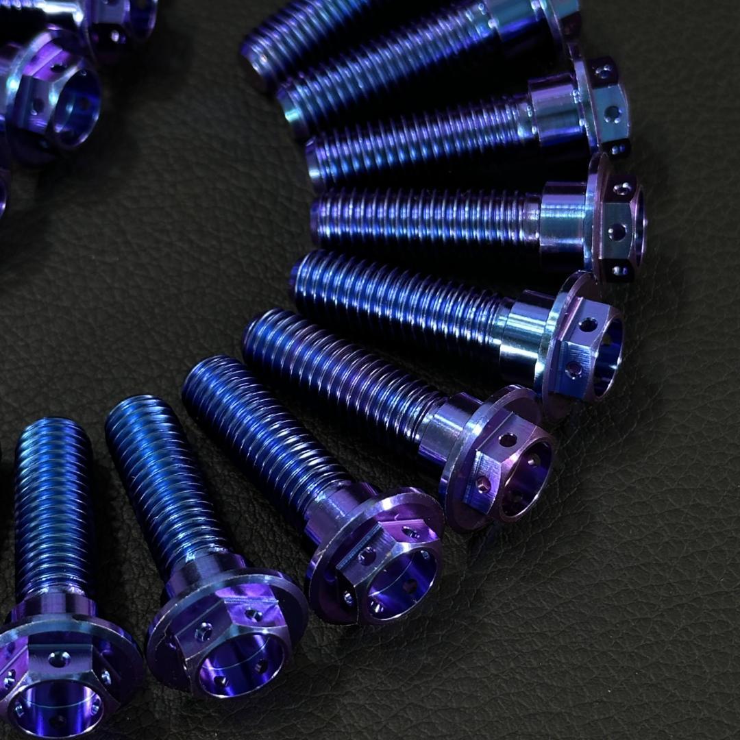 64チタン M8×30mm