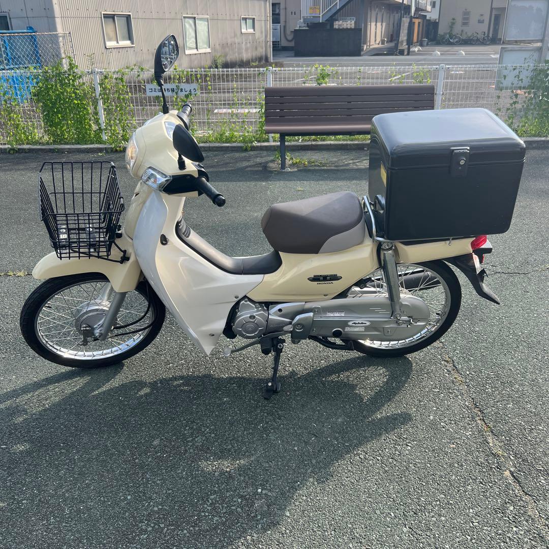 caro様専用　ホンダ スーパーカブ ベージュ 前カゴ・後箱付き