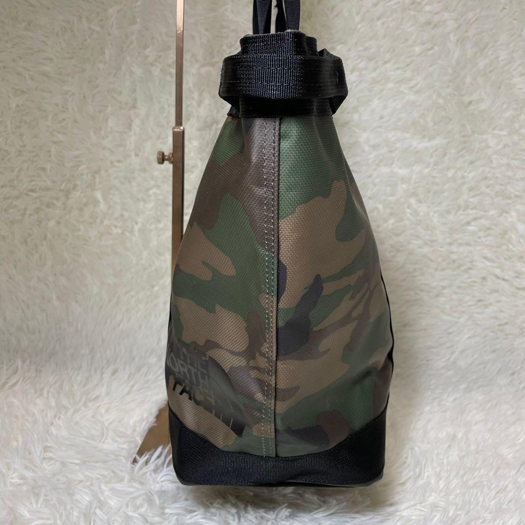 【極美品】ノースフェイス　カモフラ　トートバッグ
