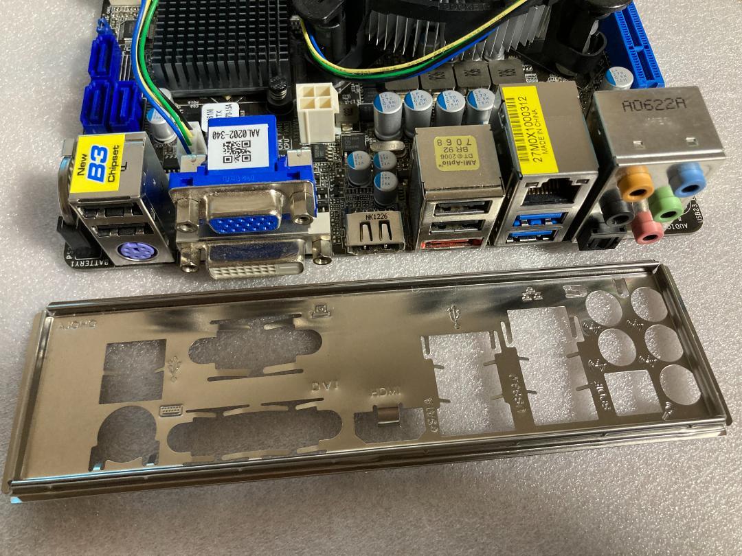 CPU:i7-3770S マザー:ASROCK H61M-ITX メモリ:8G_画像1