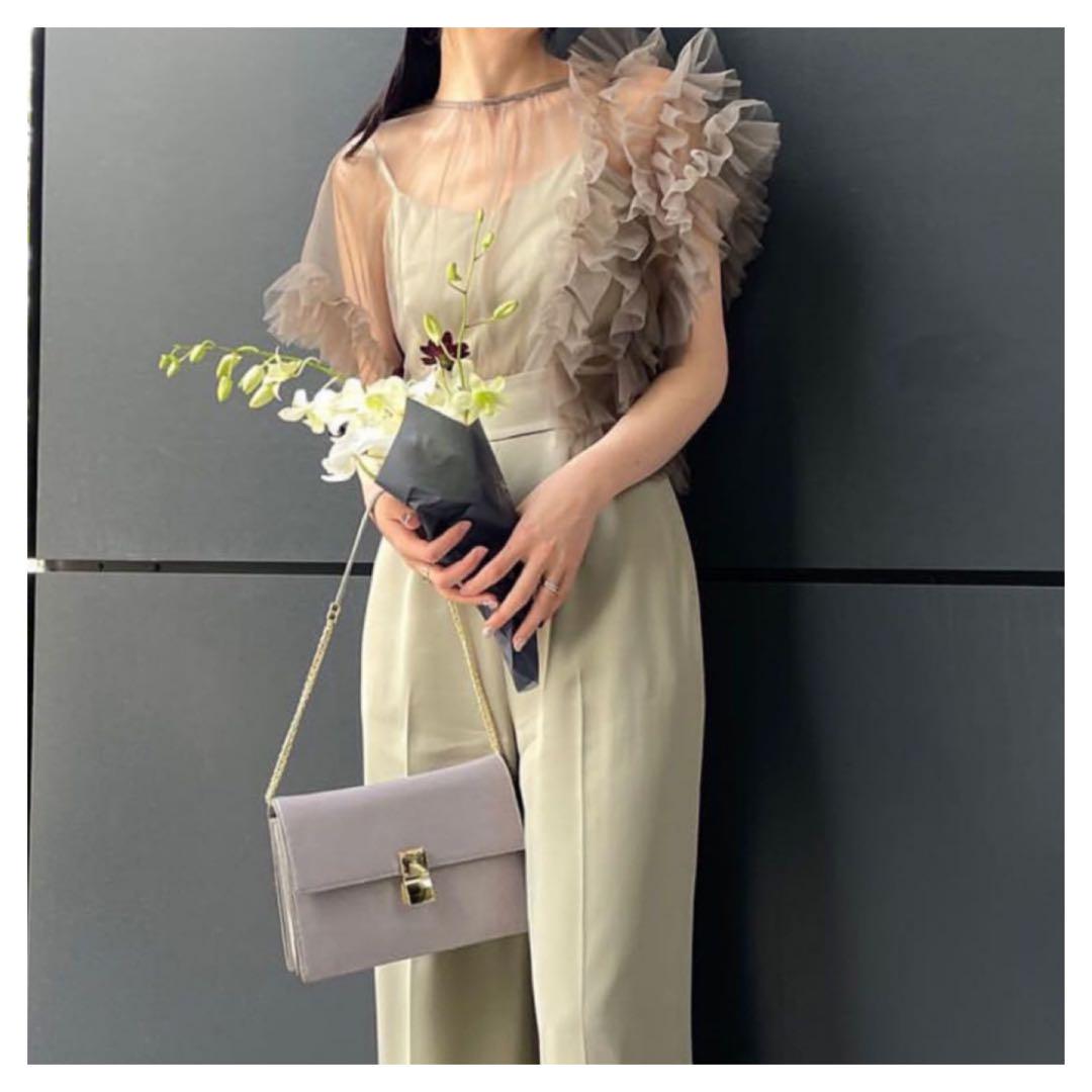 結婚式お呼ばれパンツドレス