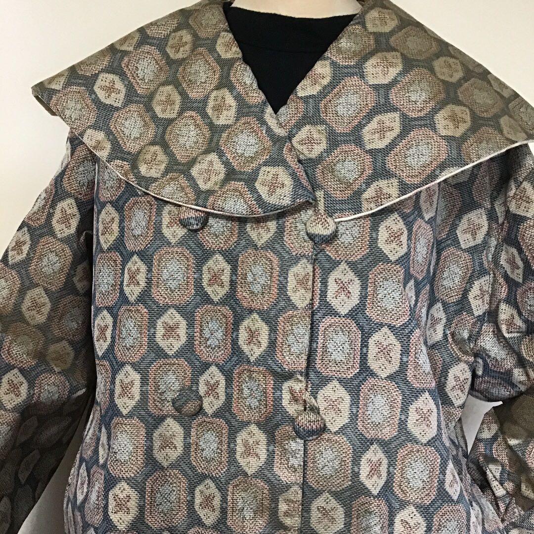 2枚のな大島紬のお着物から　幾何学模様 大きな襟 ロングコート