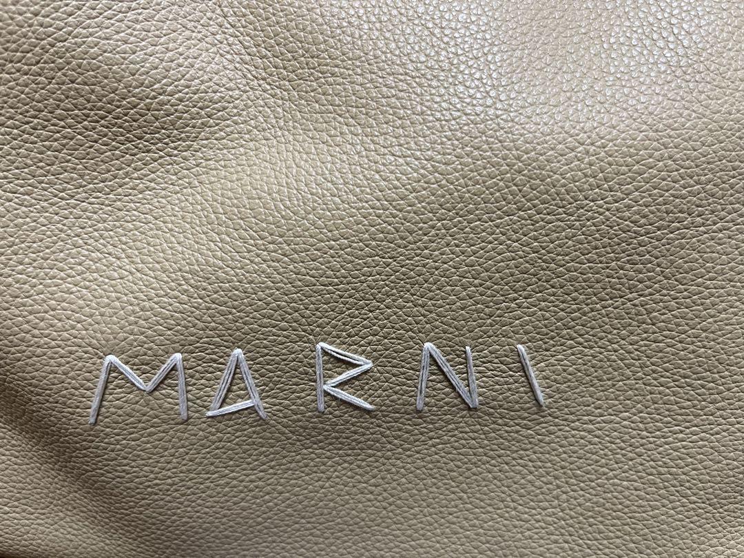 今季　新品、未使用。MARNI マルニメンディング装飾　バッグ