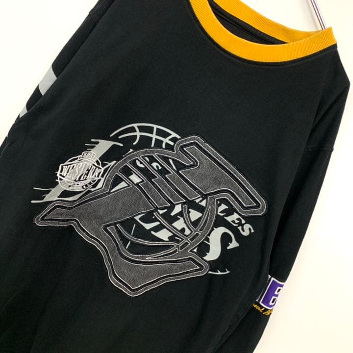 入手困難】NBA ロサンゼルスレイカーズ 刺繍 プリント 長袖Tシャツ