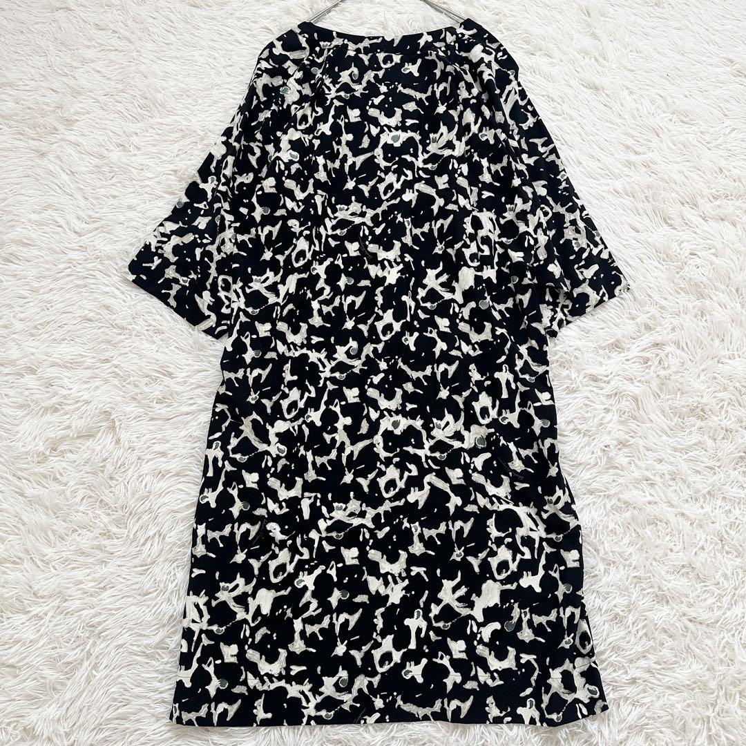 美品✨️フェラガモ 現行 総柄 ワンピース シルク100% 大きいサイズ 3XL