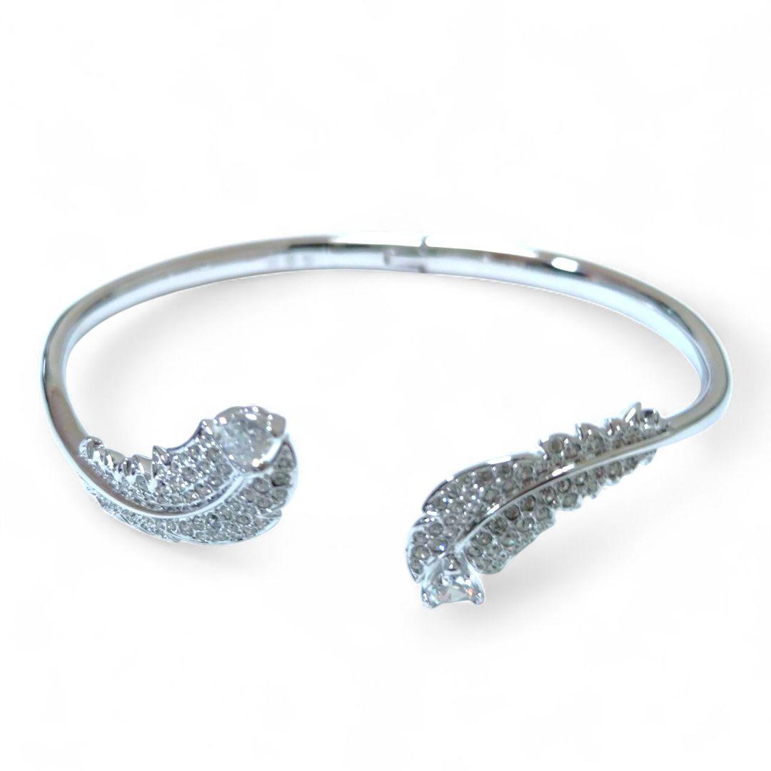 SWAROVSKI スワロフスキー nice 羽バングル M 美品 スワロフスキー置物・アクセサリー専門店 ☆プラネタリウム☆