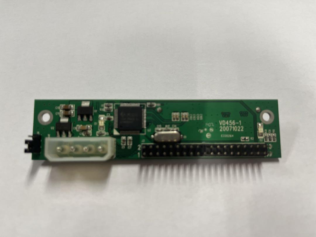 SATA(HDD)→IDE(ケーブル)変換基板 型名：TK-AD40 味わい深い