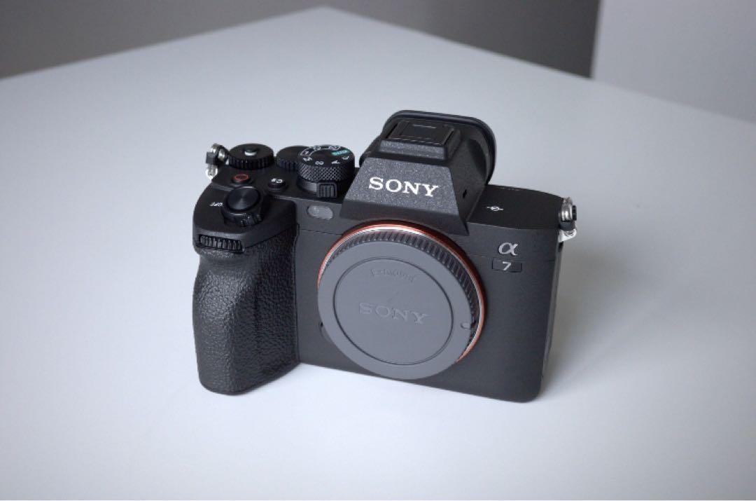 新品・未使用：SONY ソニー α7IV ILCE-7M4