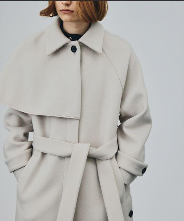 【激安セール】美品　ハーフケープコート
