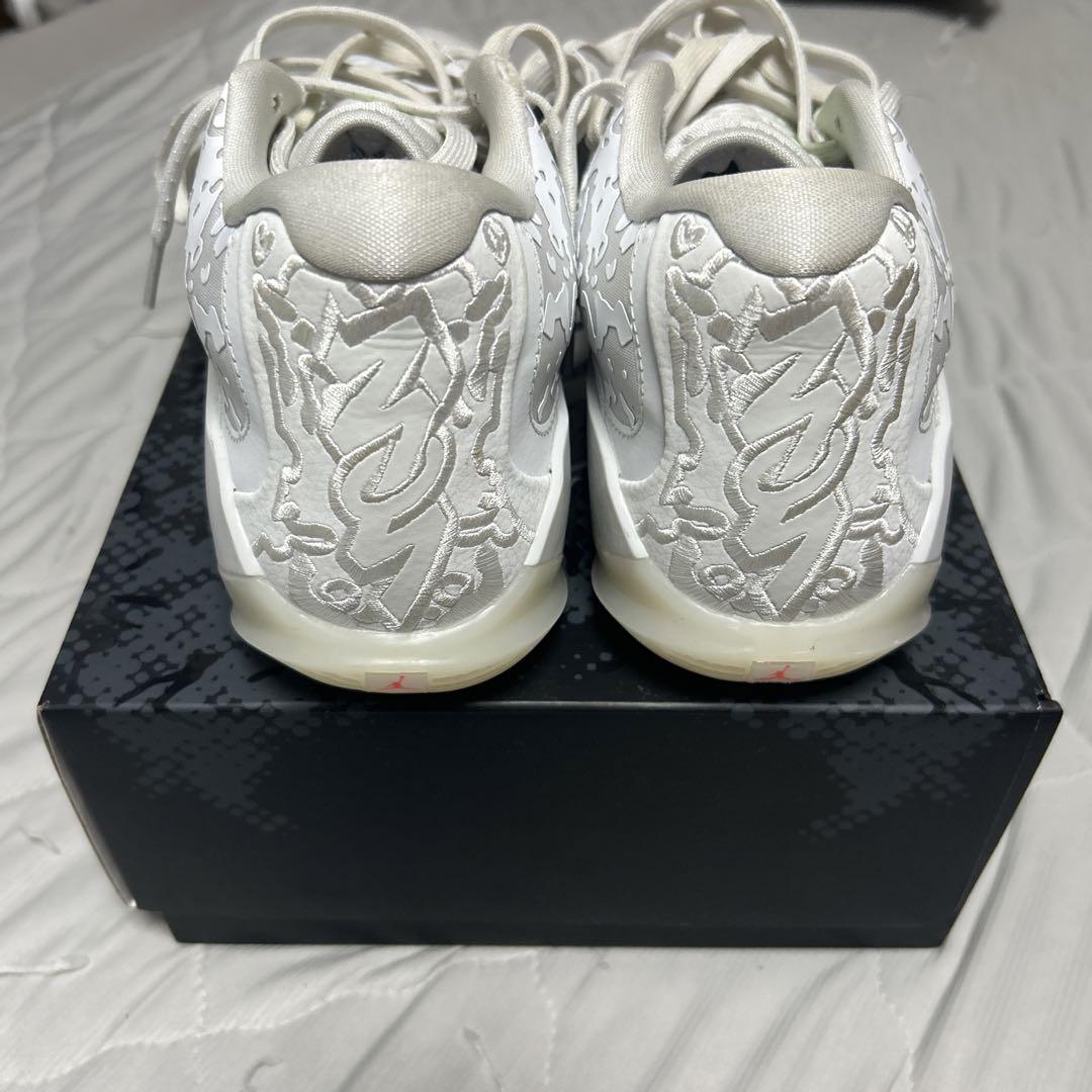 Nike ザイオン 3 PF ホワイト バスケシューズ 箱あり