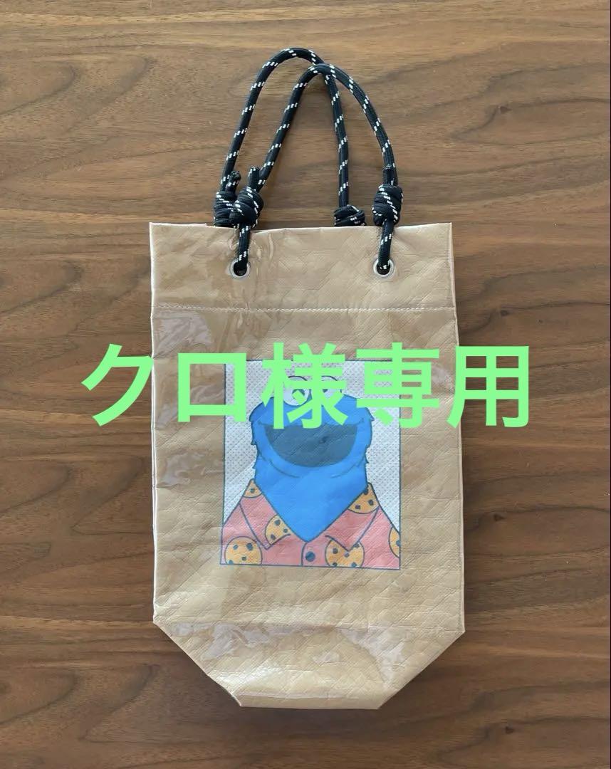 《A4サイズ対応》【セサミストリート】コラボペーパートートバッグ　※チャームなし