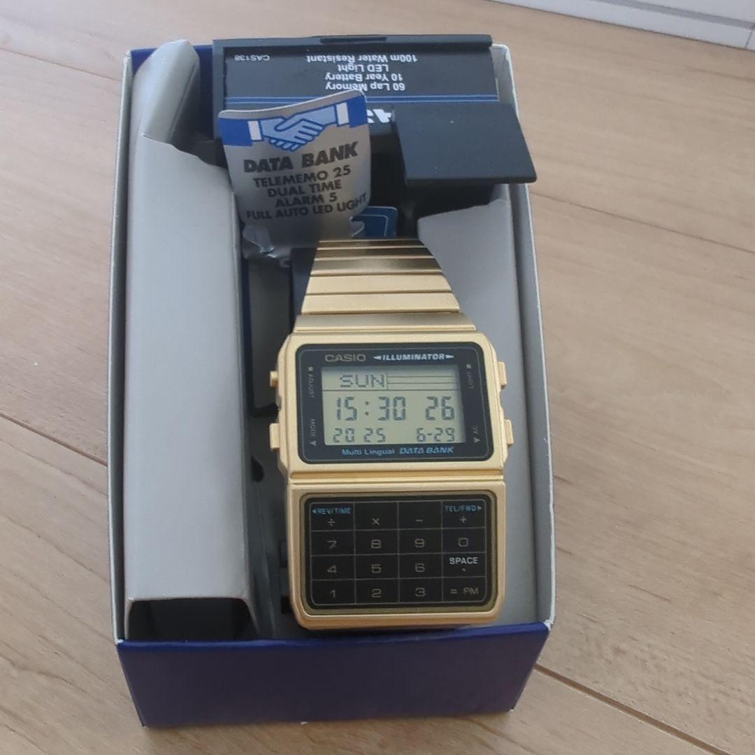 CASIO DATA BANK ゴールド デジタル腕時計　DBC-611G