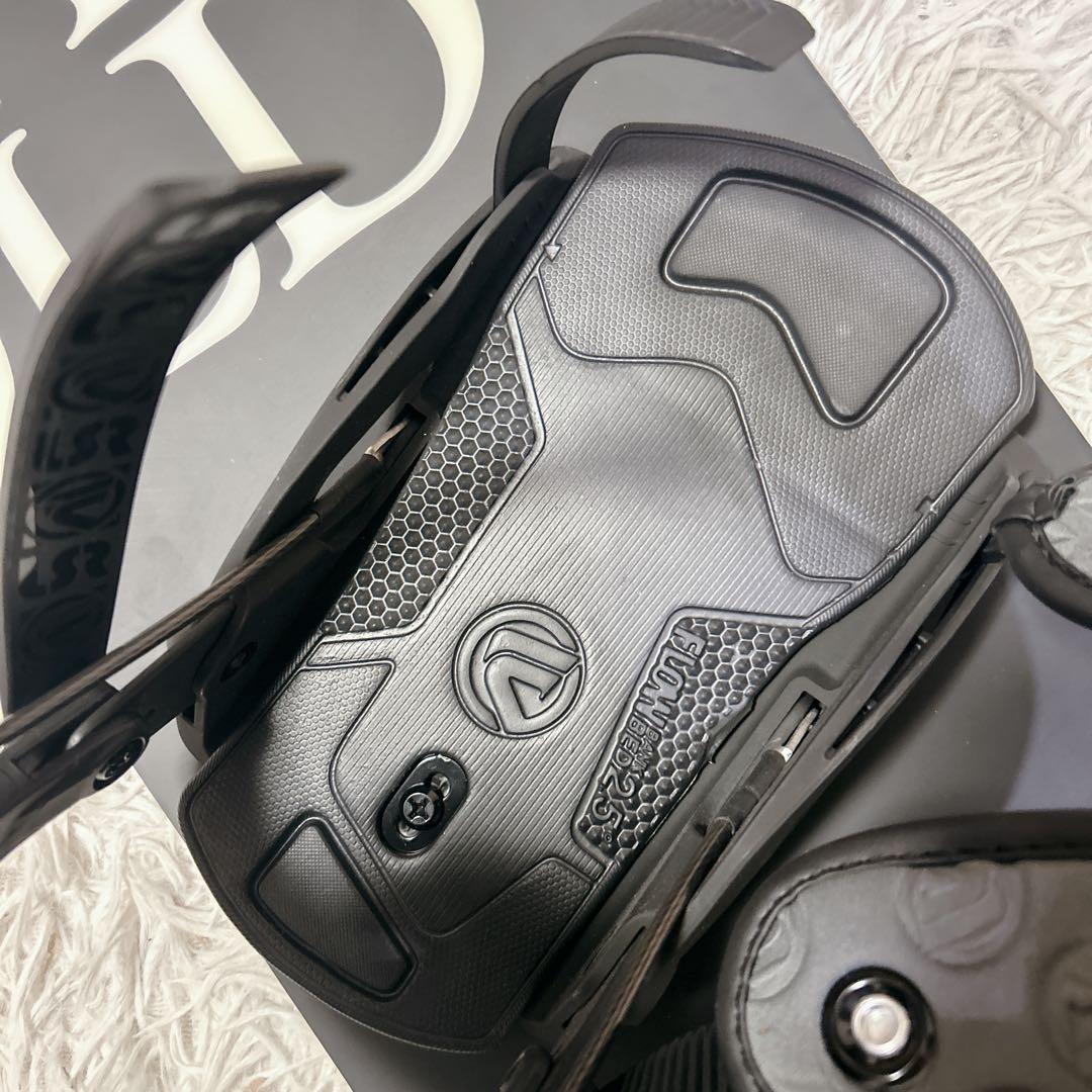 【美品】FTWO スノーボード BLACKDECK 瀧澤憲一 150cm 【美品】FTWO スノーボード BLACKDECK 瀧澤憲一 150cm