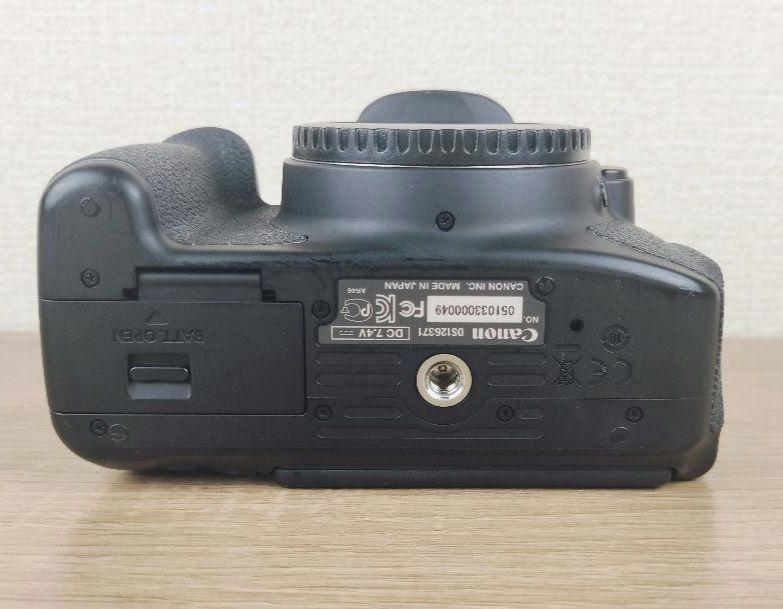 良品 Canon キャノン EOS Kiss X6i ボディ 一眼レフカメラ