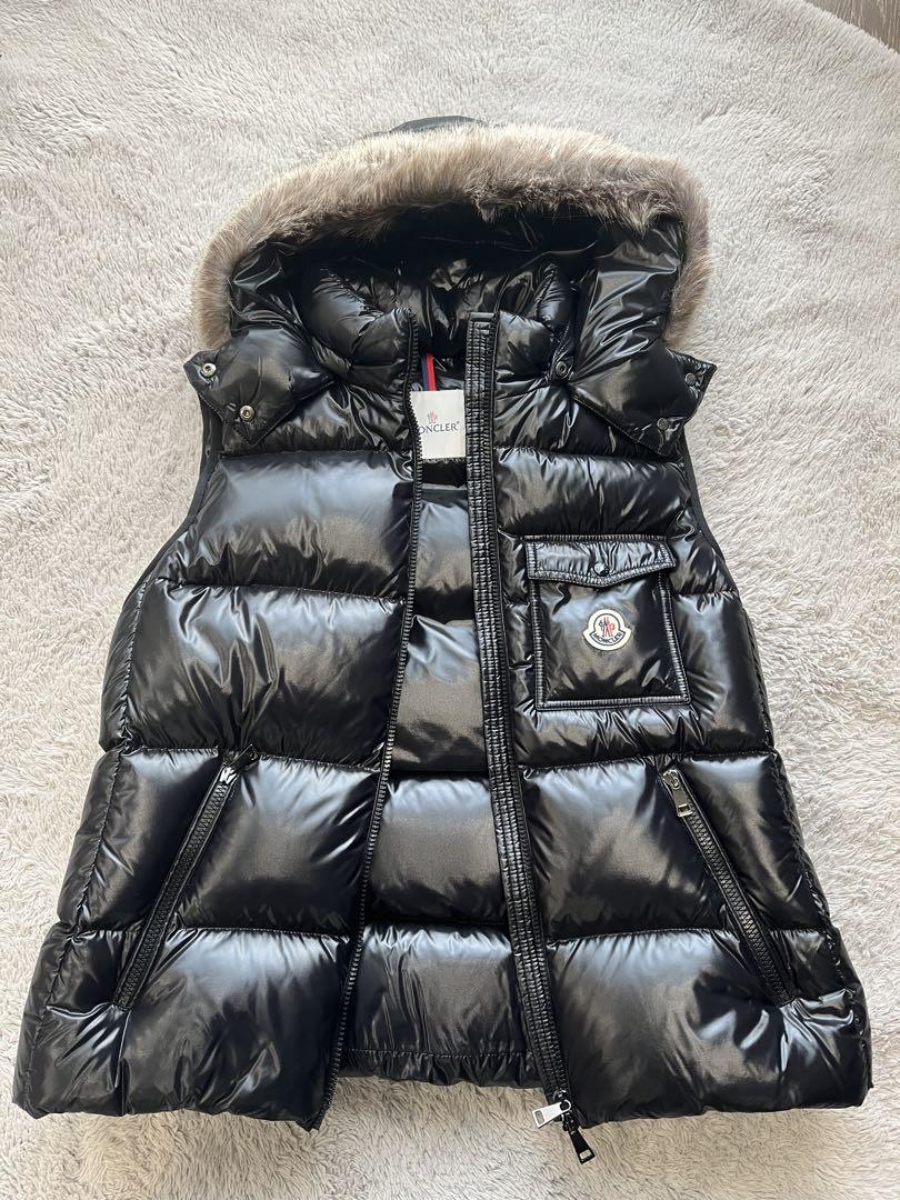 ☆美品☆MONCLER ダウンベスト レディース　サイズ4