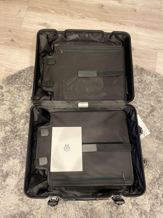 快適グッズ・旅行小物 Supreme RIMOWA Cabin Plus Web Black 49L