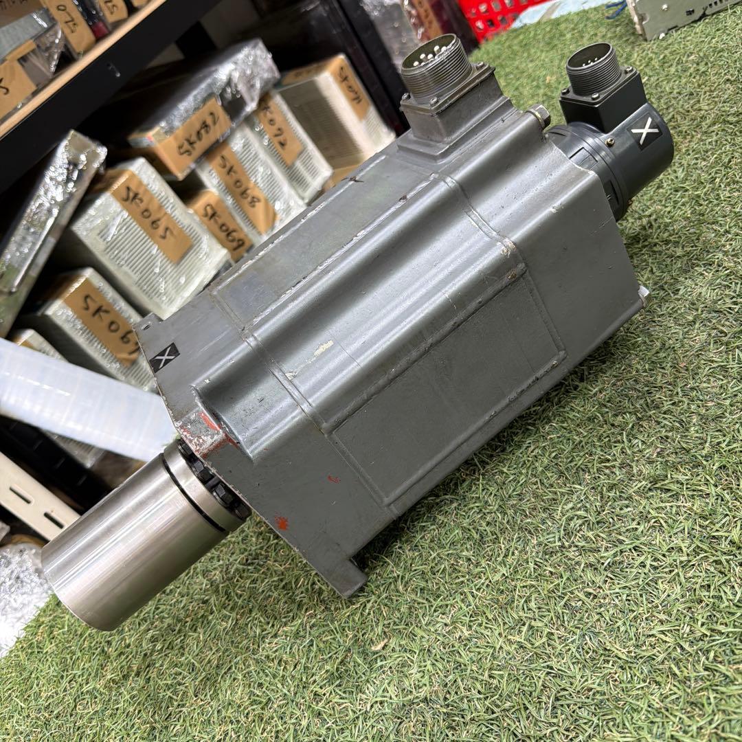5L030 三菱 AC サーボモーターHA 200C 動作保証 5L030 三菱 AC サーボモーターHA 200C 動作保証
