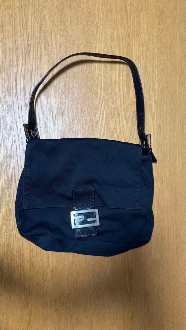 フェンディ マンマバケット コットンジャージー ショルダーバッグ ブラック 黒Fendi