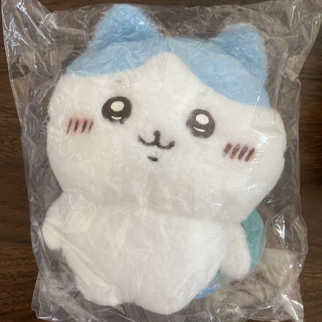 ちいかわ　ほわほわぬいぐるみ　立ちポーズ