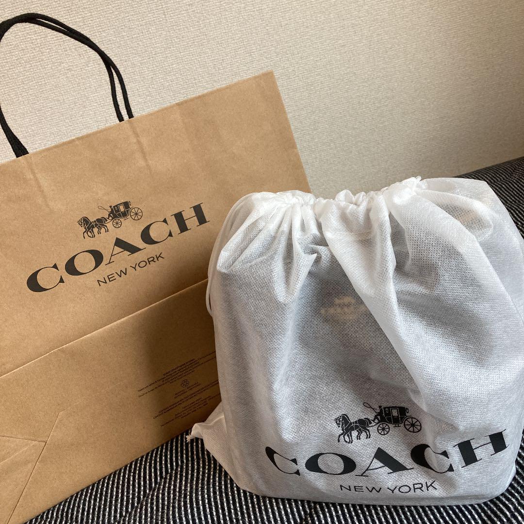 未使用 バッグ シグネチャー キャンバス KiSe5-m38226011944 COACH タウンバケット 超歓迎得価