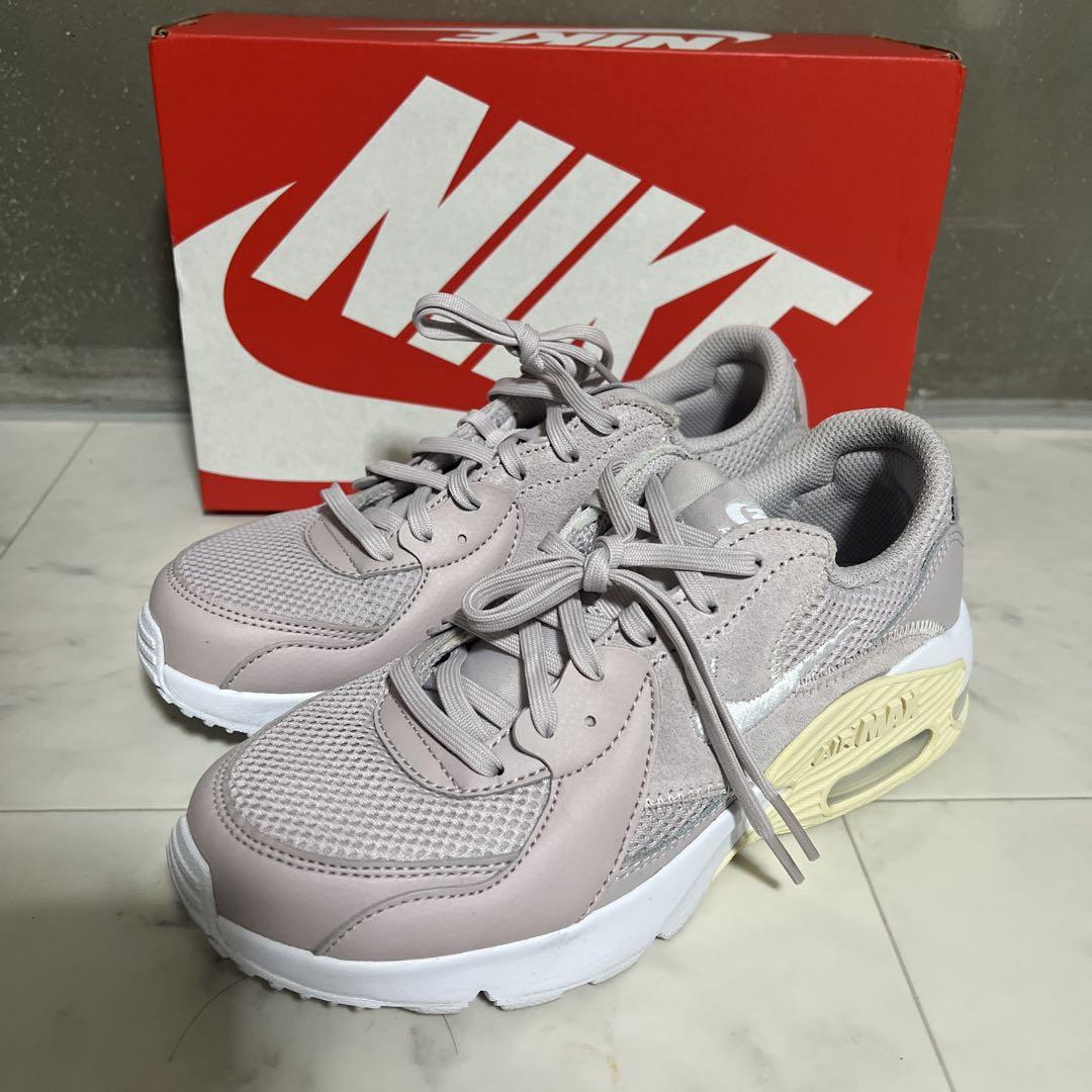Nike Air Max Excee CD5432-010 スニーカー