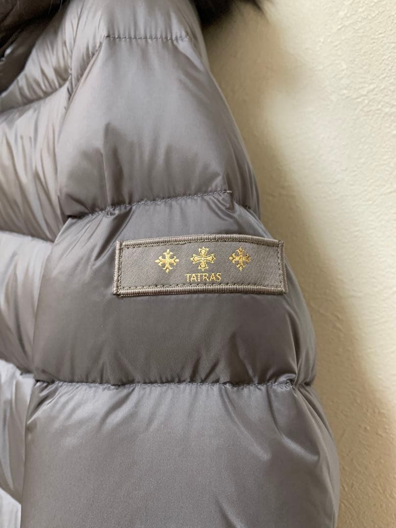 新品 Gカード付 国内正規 タトラス サルマ グレー 02 S M 定番人気 新品 Gカード付 国内正規 タトラス サルマ グレー 02 S M 定番人気