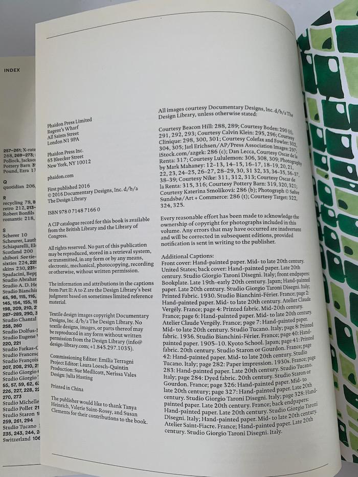 本　洋書『PATTERNS』by PETER KOEPKE   PHAIDON