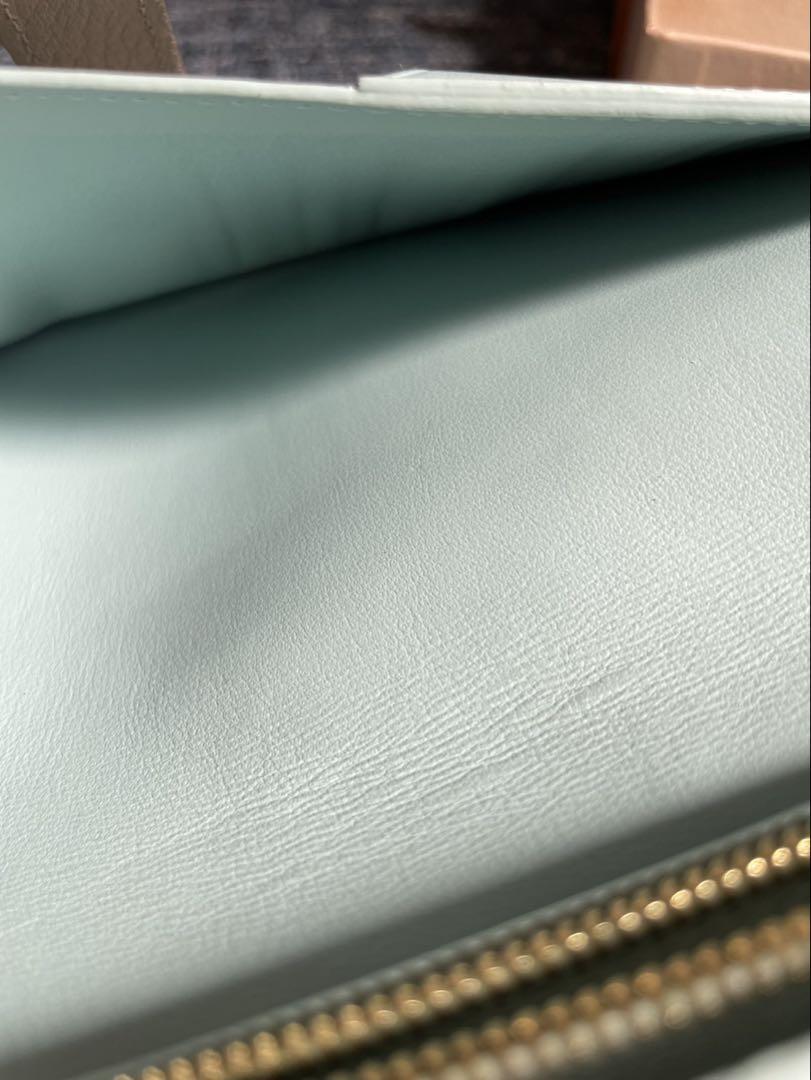 Louis Vuitton グレー 長財布