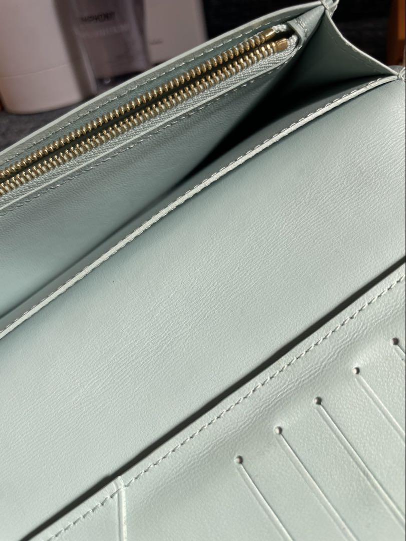 Louis Vuitton グレー 長財布