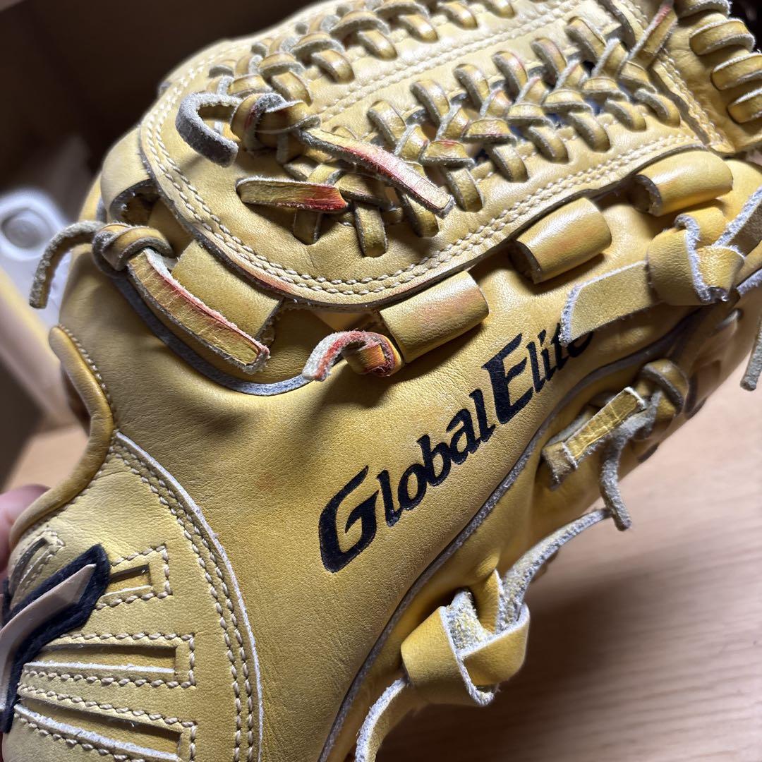 Mizuno Global Elite Zシリーズ グローブ イエロー