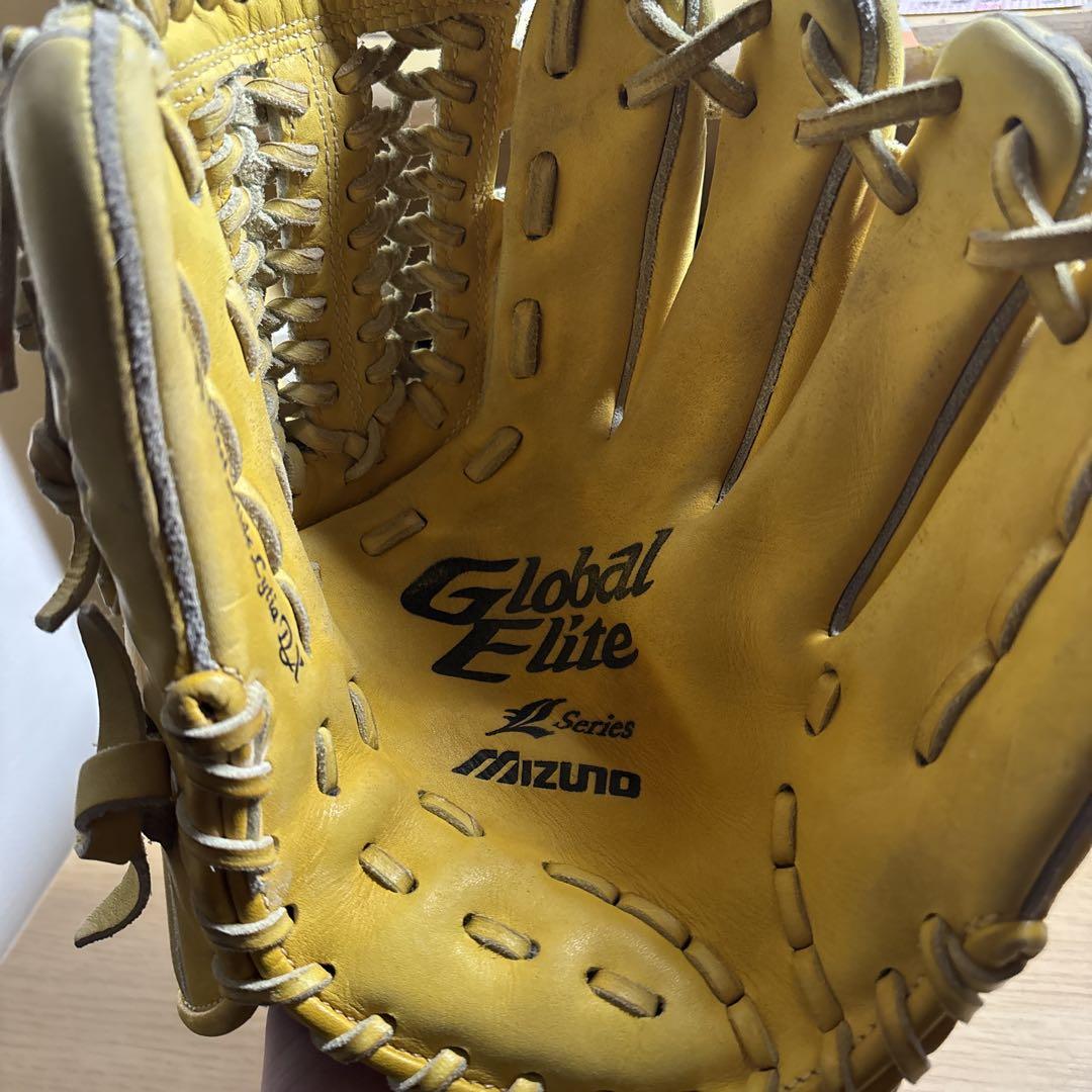 Mizuno Global Elite Zシリーズ グローブ イエロー