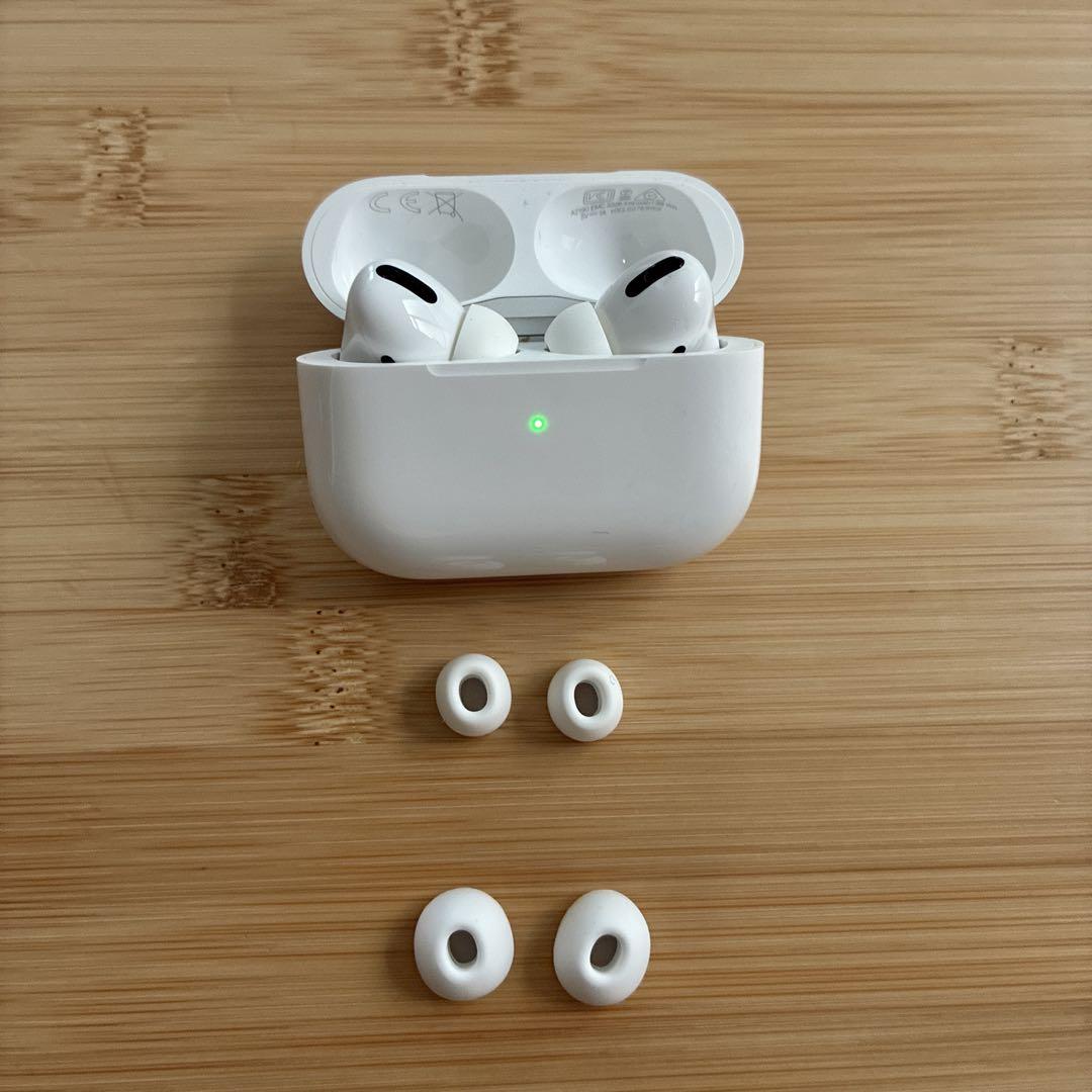 【本体・ケース美品】Airpods Pro 第1世代　正規品