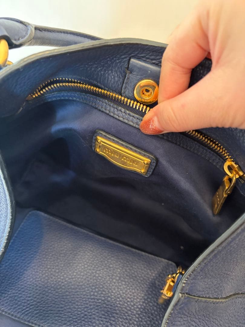 miumiu 2wayハンドバッグ マドラス ミュウミュウ miumiu 2wayハンドバッグ マドラス ミュウミュウ