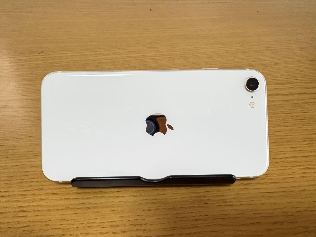 【美品】iPhone SE第3世代128GB バッテリー残85% キズ無