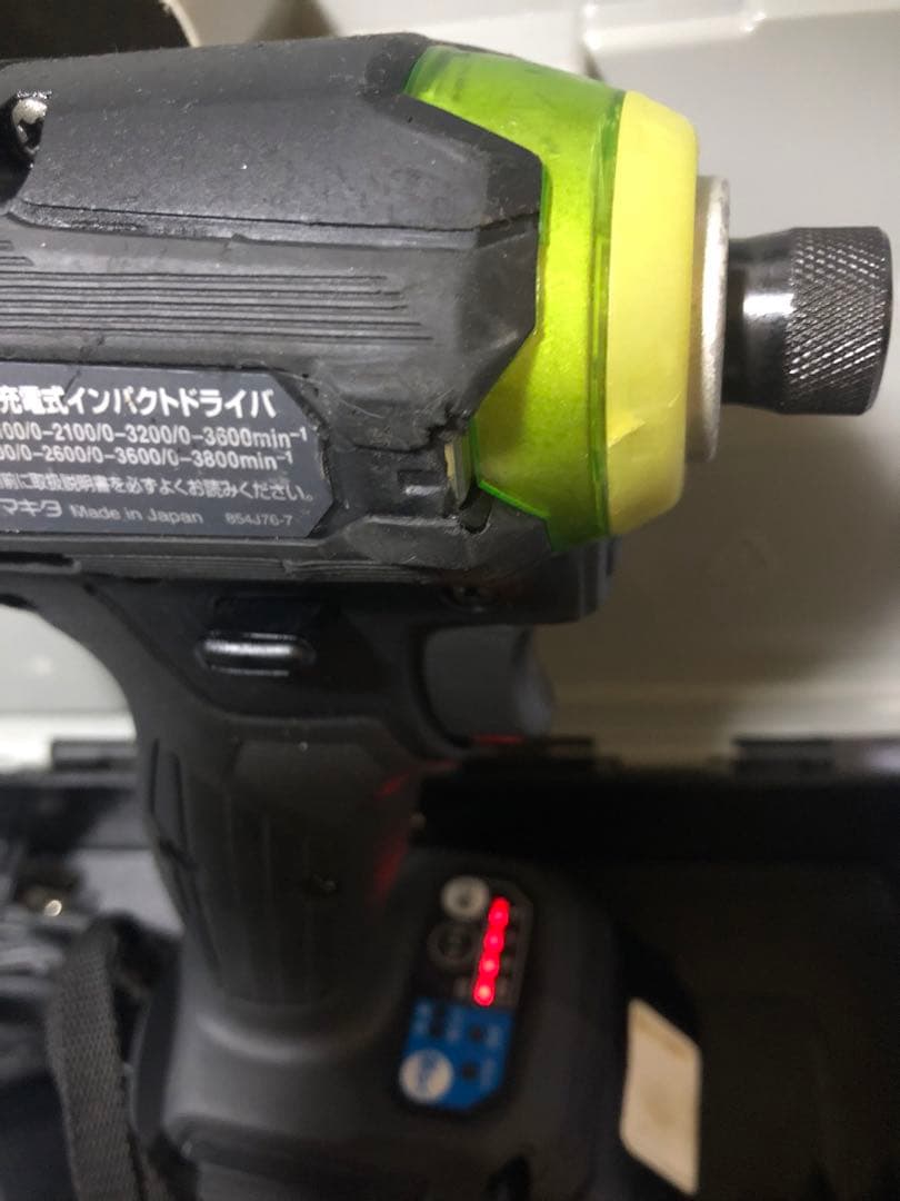 マキタインパクトドライバTD171D