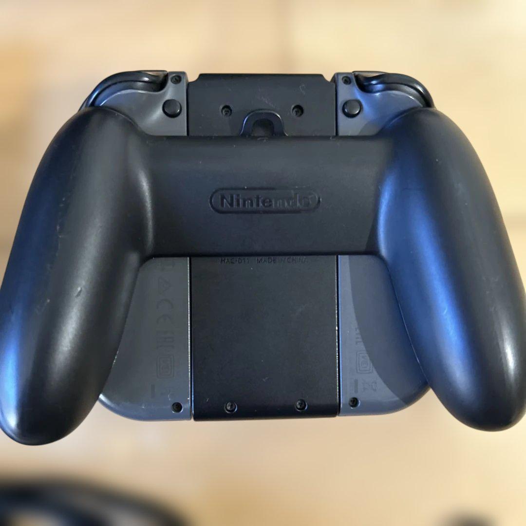 Nintendo Switch 本体とアクセサリーセット - メルカリ