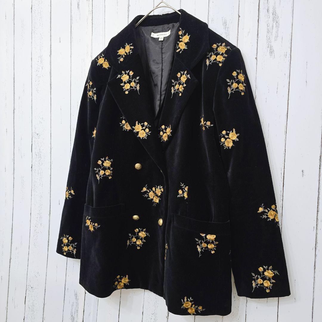 美品✨MOUSSY マウジー ベルベット テーラードジャケット 金ボタン 美品✨MOUSSY マウジー ベルベット テーラードジャケット 金ボタン